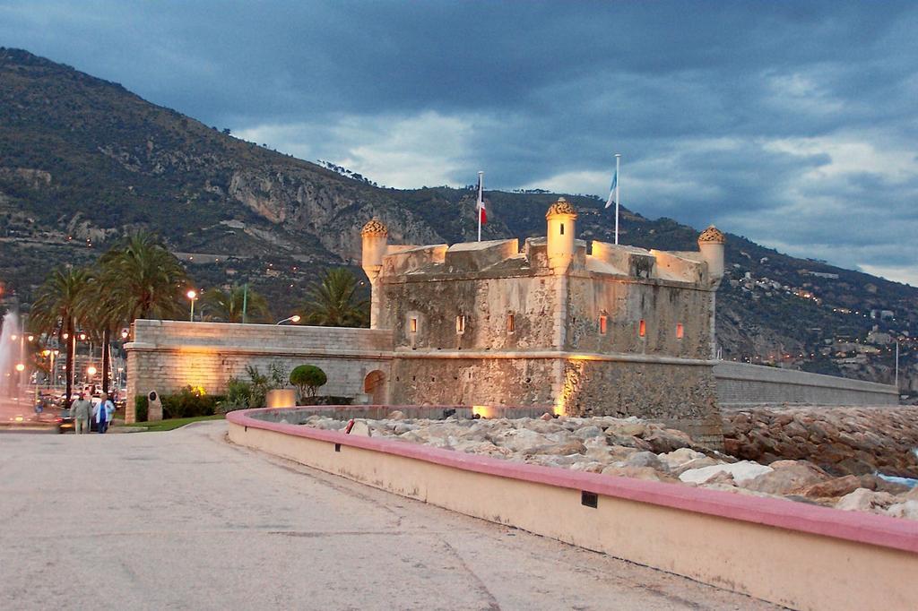 Paris Rome Hotel Menton Kültér fotó