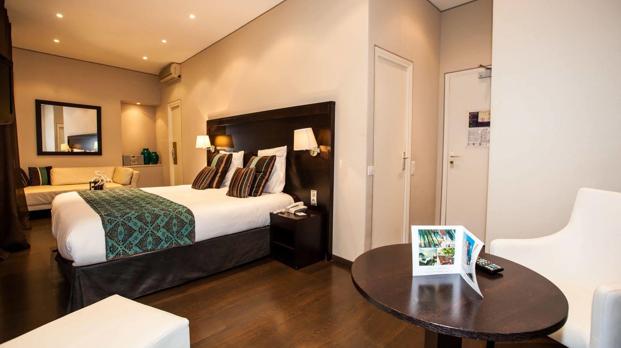 Paris Rome Hotel Menton Kültér fotó